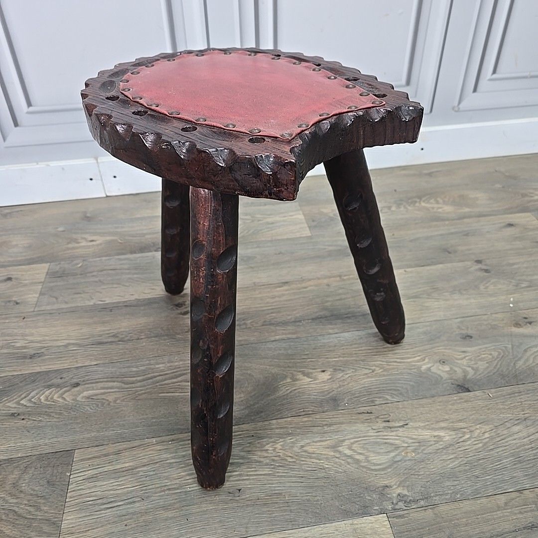 Retro Vintage Spanish Stool Brutalist Wooden Carved Horseshoe Tripod Seat photo Furniture
