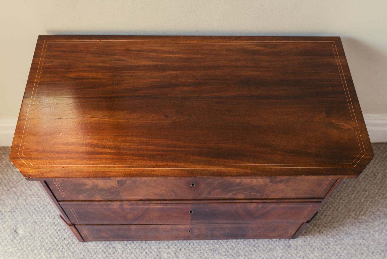 19th Century Biedermeier Walnut Chest Of Drawers With Canted Corners photo 1200.0