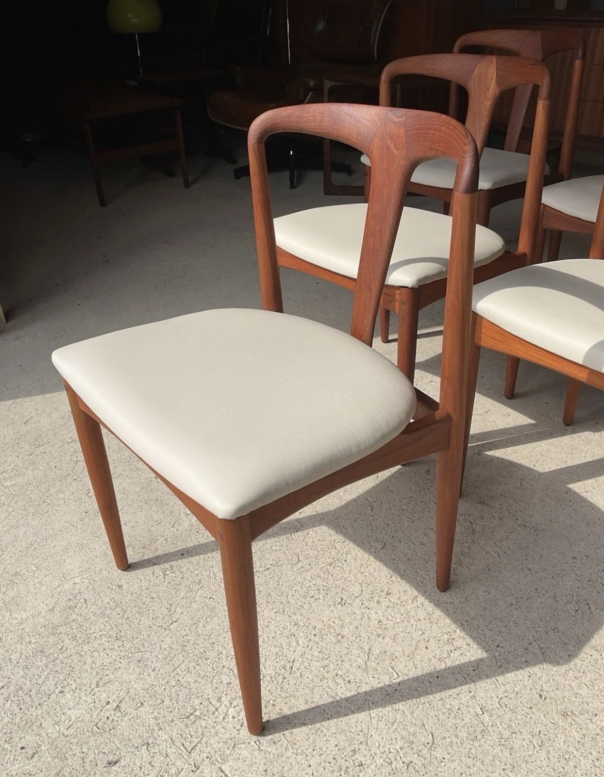 Danish Dining Chairs 'Juliane' By Johannes Andersen For Uldum Møbelfabrik photo 2985.0