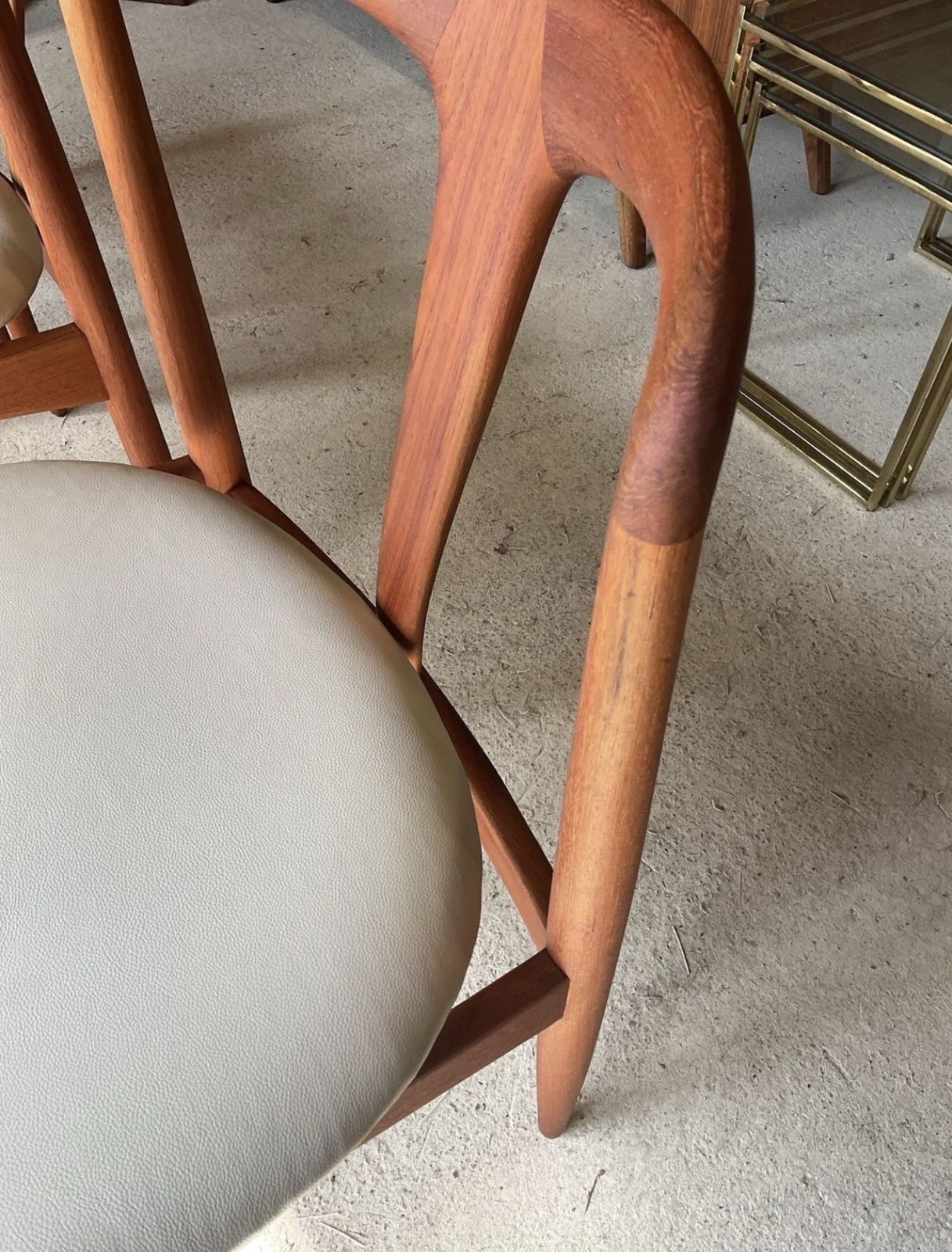 photo furniture Danish Dining Chairs 'Juliane' By Johannes Andersen For Uldum Møbelfabrik