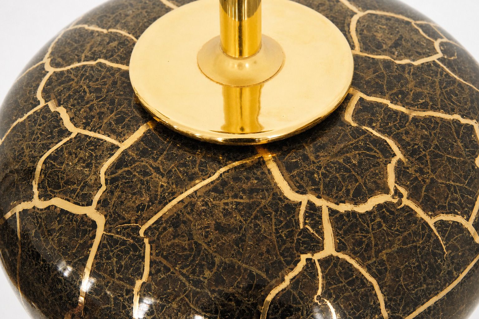 photo furniture 20th Century Pair Of Baluster Shaped Table Lamps In Glazed Black & Gold Ceramic
