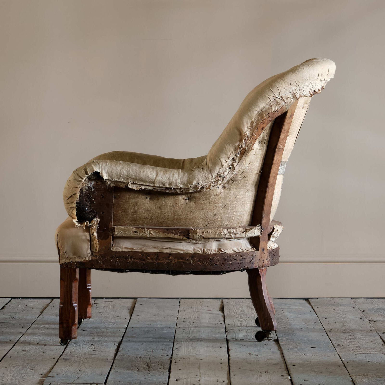 Mid 19th Century Armchair Attributed To Gillows photo vinterior