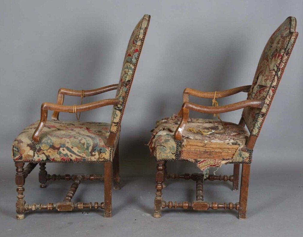 A Pair Of Early 18th Century French Walnut Open Armchairs photo furniture