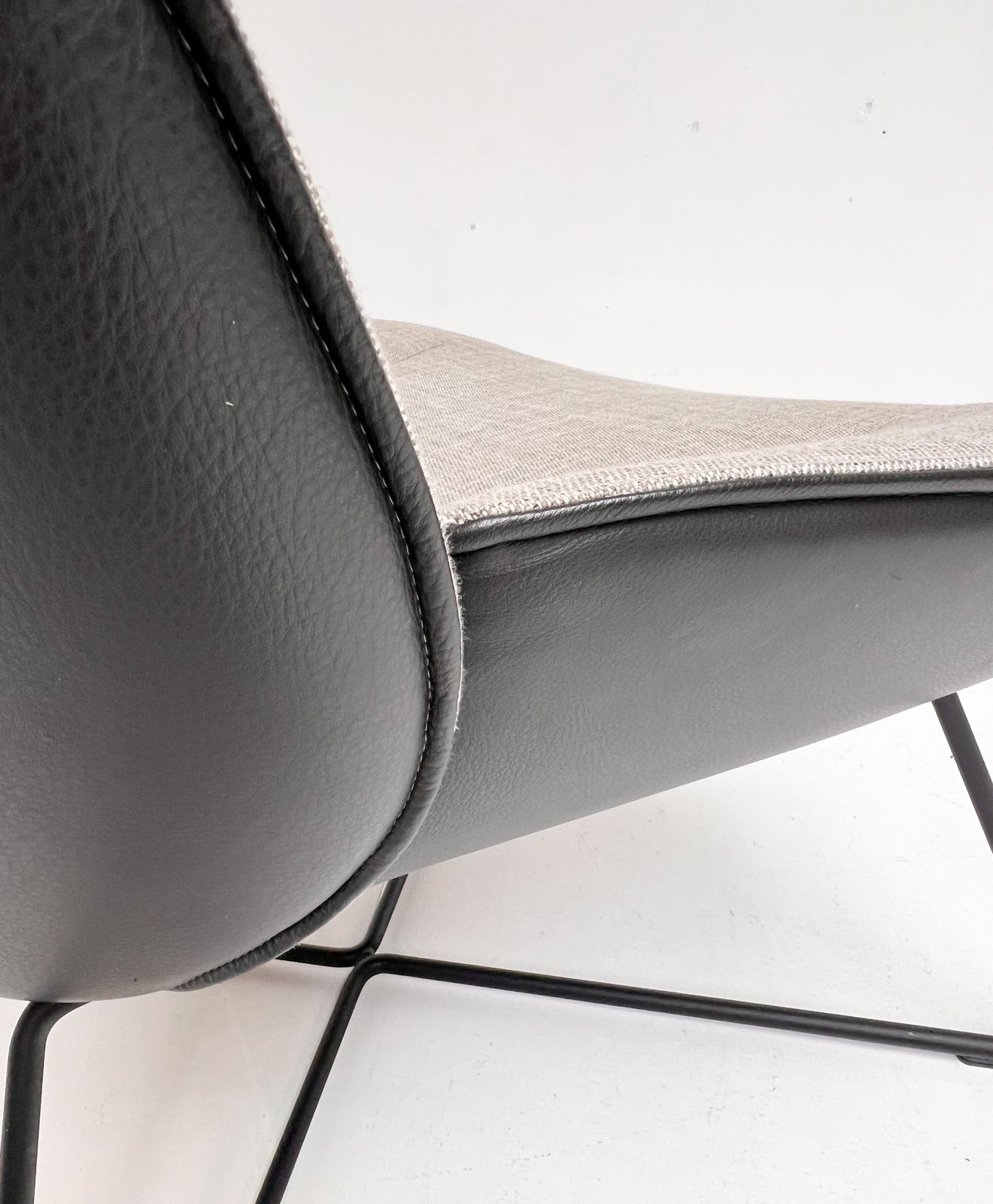 Rolf Benz Leather 383 Chair By Joachim Nees, After 2000 photo vinterior