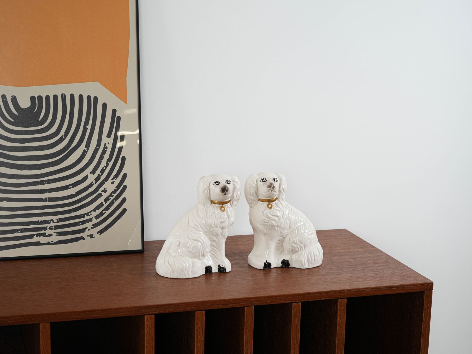 Ceramic Dog Figurines, English Style, 1970s, Made In England photo furniture