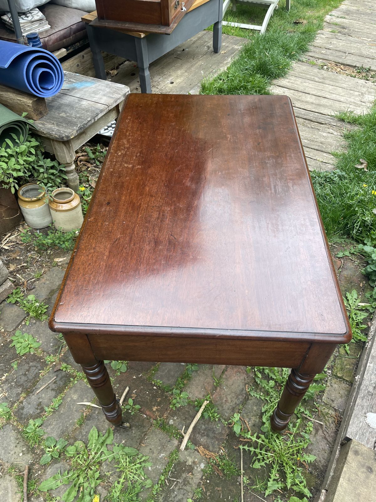 Antique Mahogany Table Seats 4 To 6 People photo Furniture