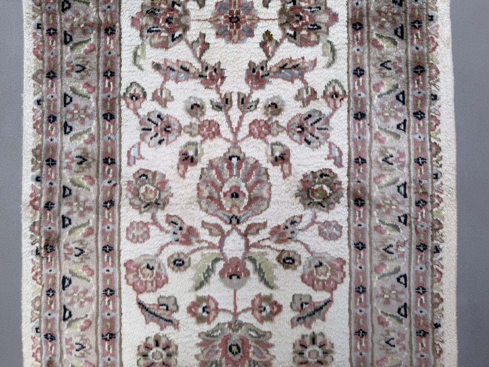 photo furniture Vintage Indian Runner 190x64 Cm Bokhara Wool/Silk Rug Tribal Handmade 2530