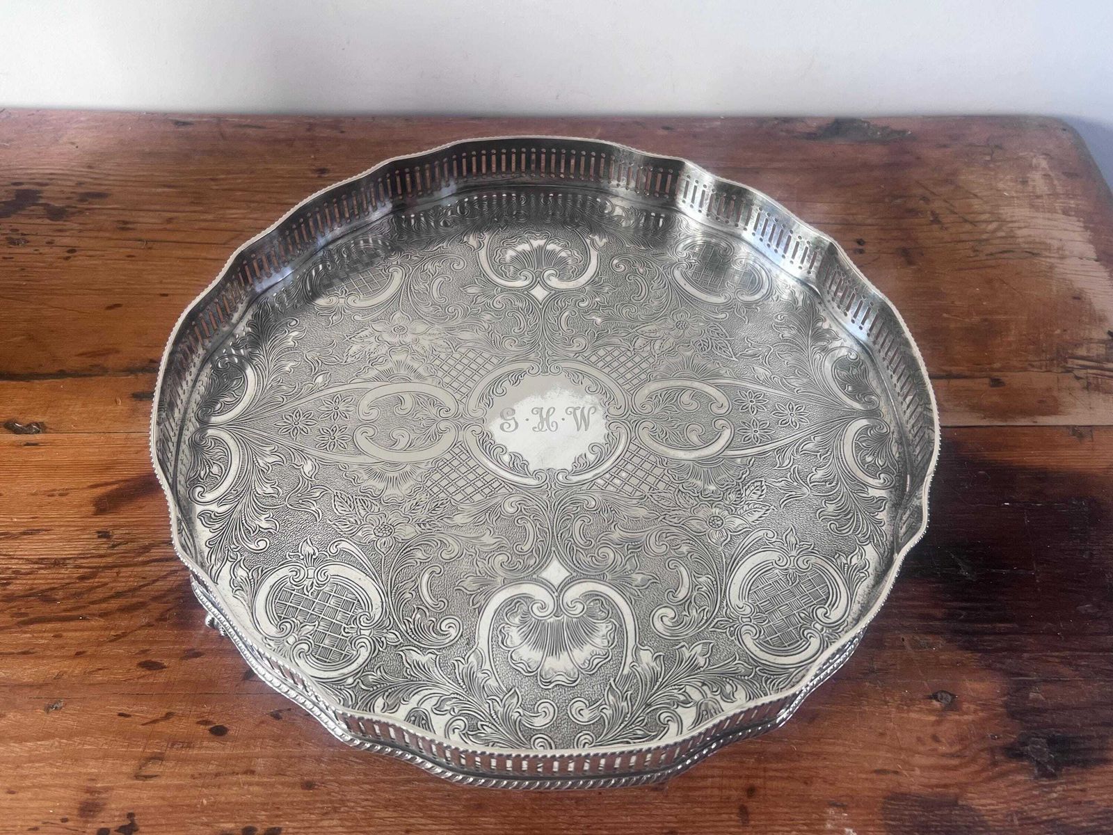 Vintage Sheffield Silver Plated On Copper Gallery Tray, Round Ornate Etched Serving Platter With Claw Feet & Monogram Engraved Drinks Tray photo Home Decor