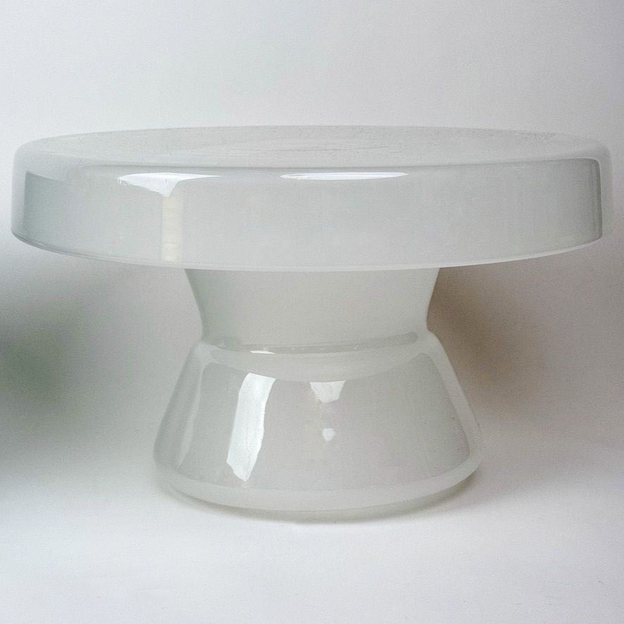 Hedendaags paar ronde, mondgeblazen Murano glazen salontafels photo buy