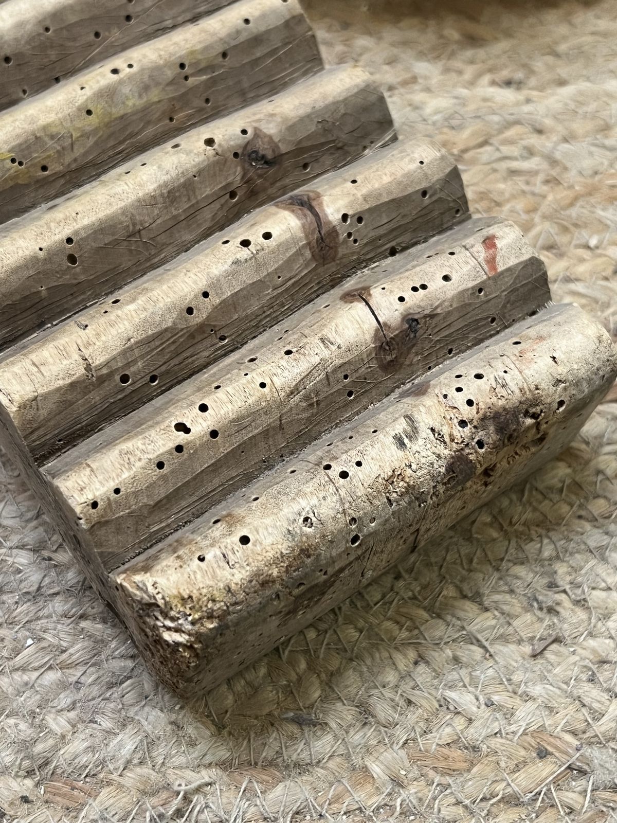 photo vinterior Antique Rustic Estonian Wooden Wash Board
