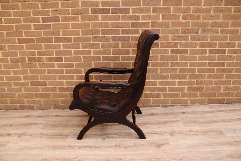 Chesterfield Slipper Chair photo 550.0