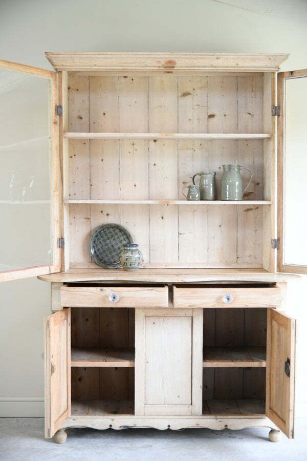 photo furniture Antique Glazed Pine Dresser, 19th Century