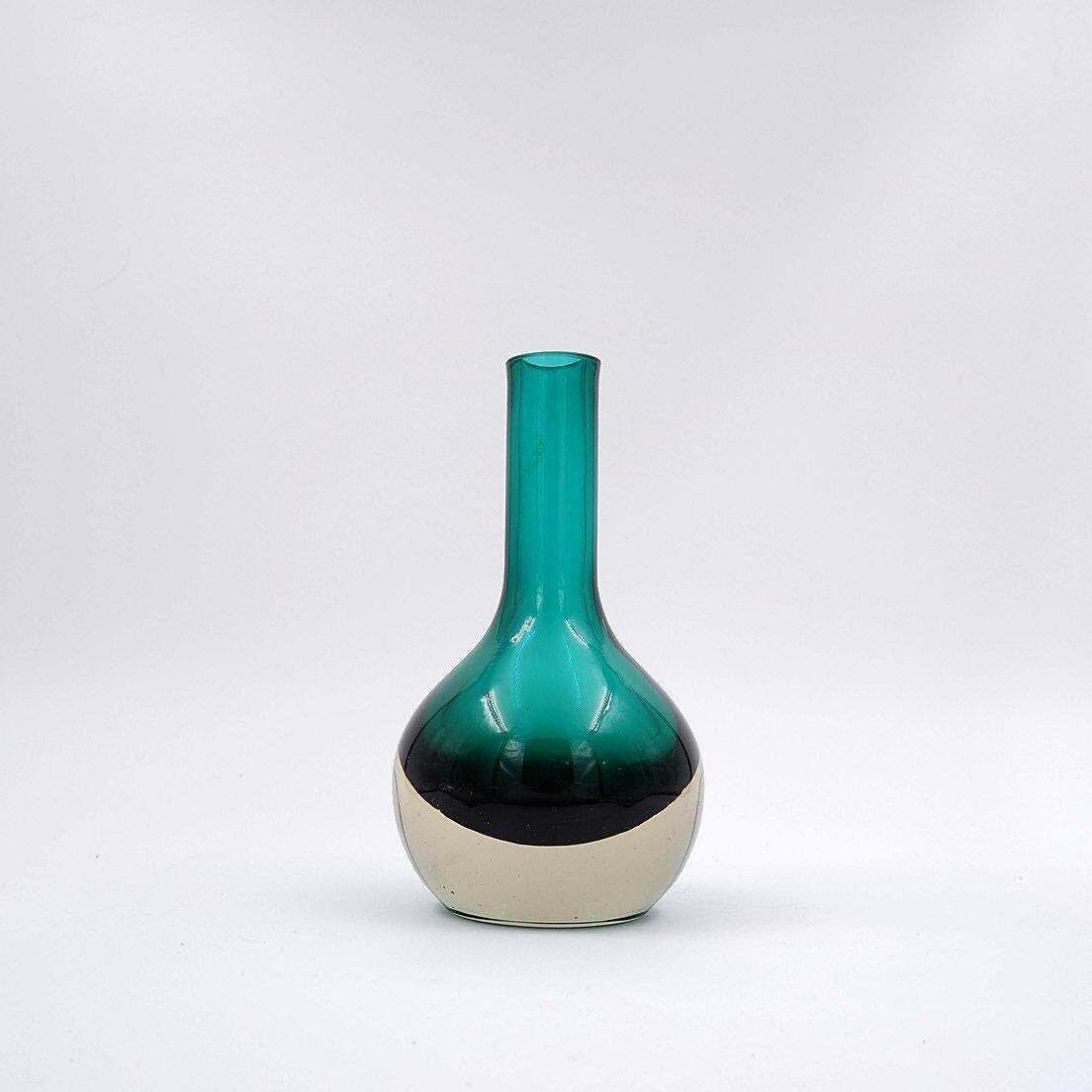 Green Kolben Vase By Tamara Aladin Riihimaki For Riihimaen Lasi Oy, Finland photo for sale