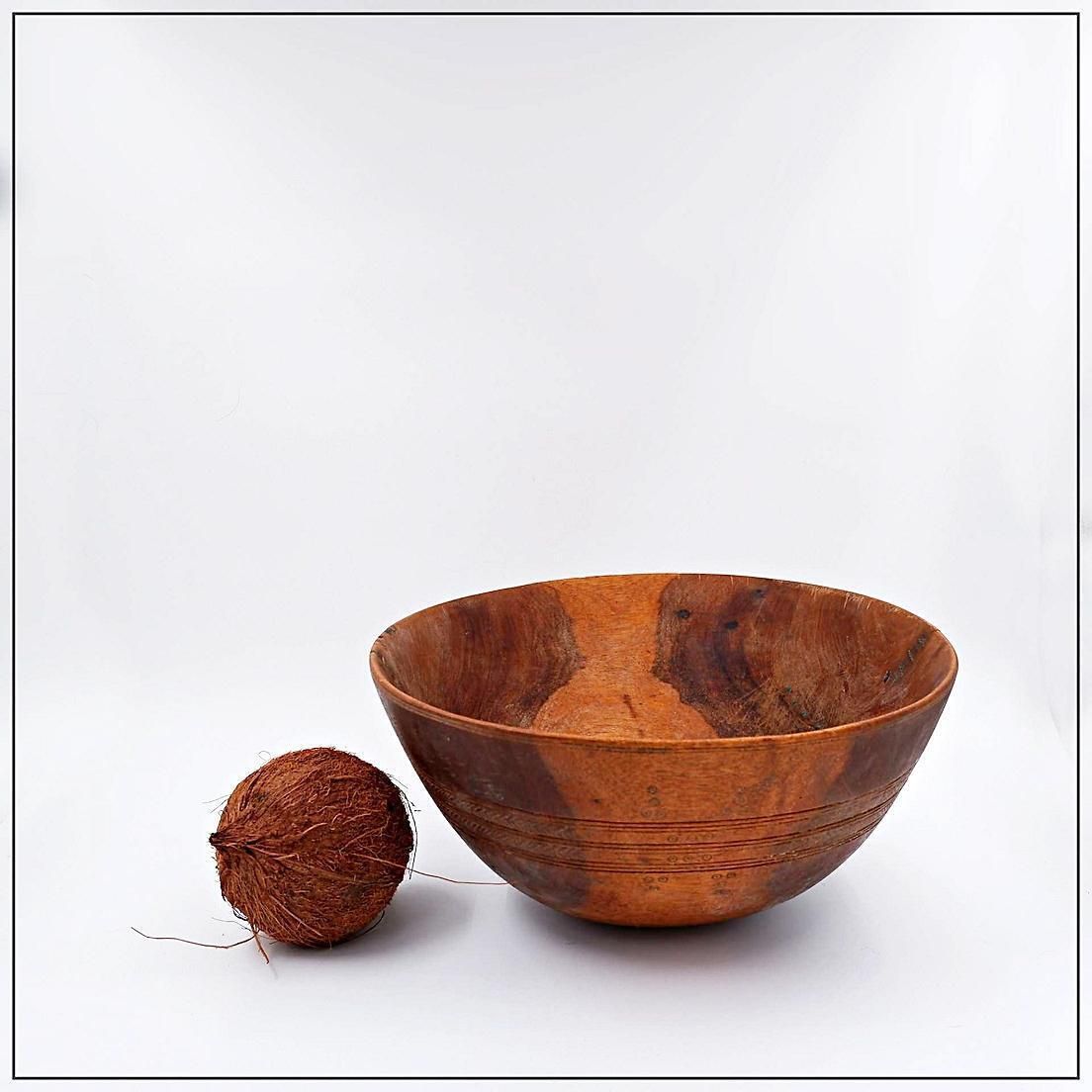 Large Carved Tribal Wooden Bowl, Wabi Sabi Style, 20th Century, 32.5cm photo furniture