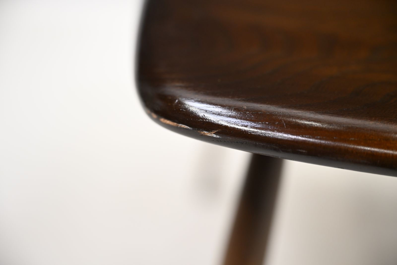 photo buy Ercol Side/Coffee/Occasional Table Plank Top Good Patrina Free* Uk Delivery