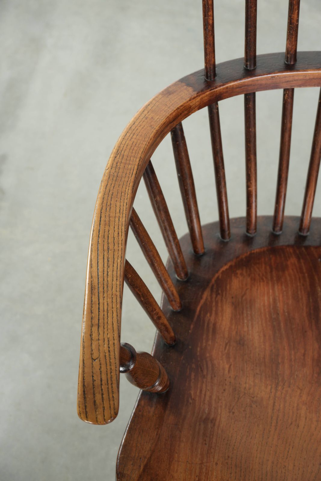 Zeldzame Antieke Engelse Windsor Stoel Met Hoge Rug Uit De 19e Eeuw, Met Mooie Patina. photo buy