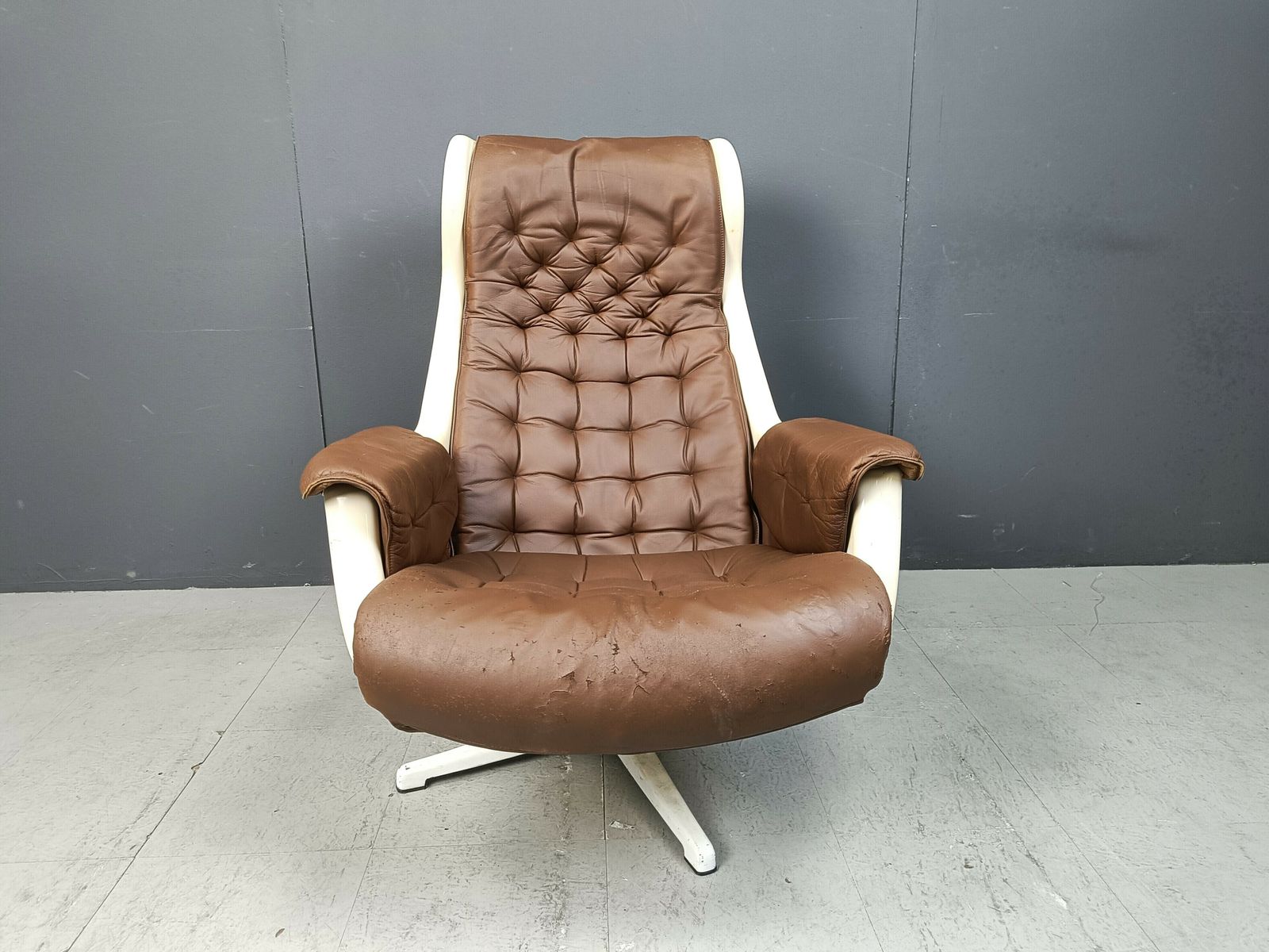 Mid Century Space Age Galaxy Armchair By Alf Svensson For Dux, 1968 photo for sale