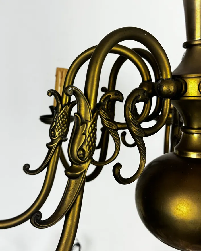 Eight Arm Flemish Chandelier (56282) photo vinterior