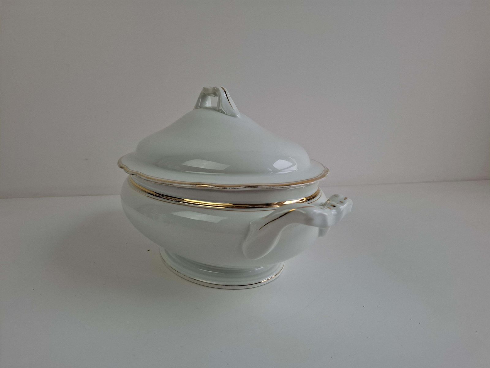 1930s Czechoslovak Art Deco Porcelain Soup Tureen By Duchcov Eduard Eichler photo 646.0