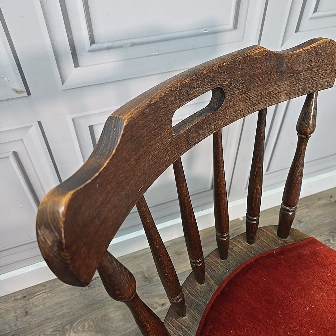 Furniture Vintage Pair Pub Chairs 2 Turned Wooden Upholstered Lounge Dining Seats Retro photo