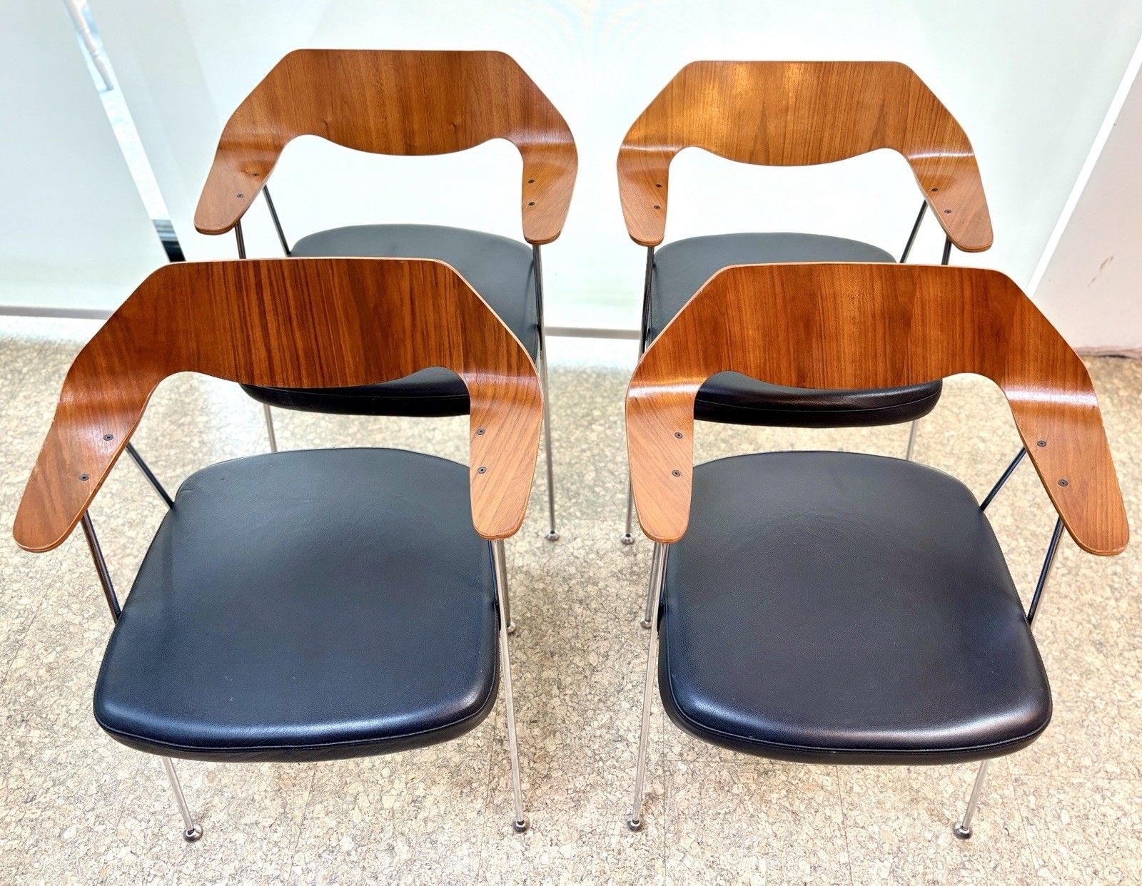photo furniture Mid Century Robin Day For Habitat 675 Chairs X 4 Vintage Retro