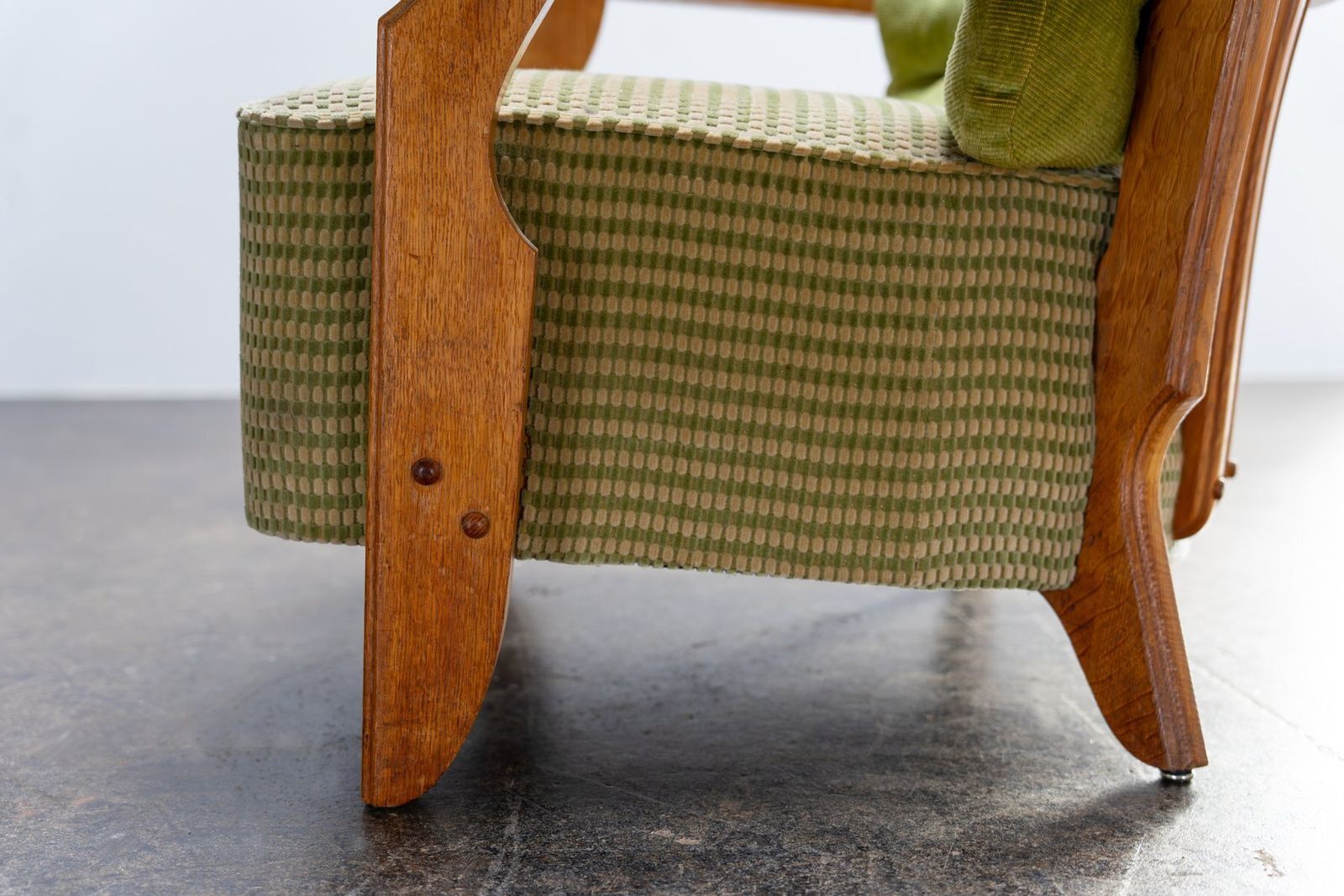 Oak Lounge Chairs By Guillerme Et Chambron Votre Maison, France, 1960s, Set Of 2 photo vintage