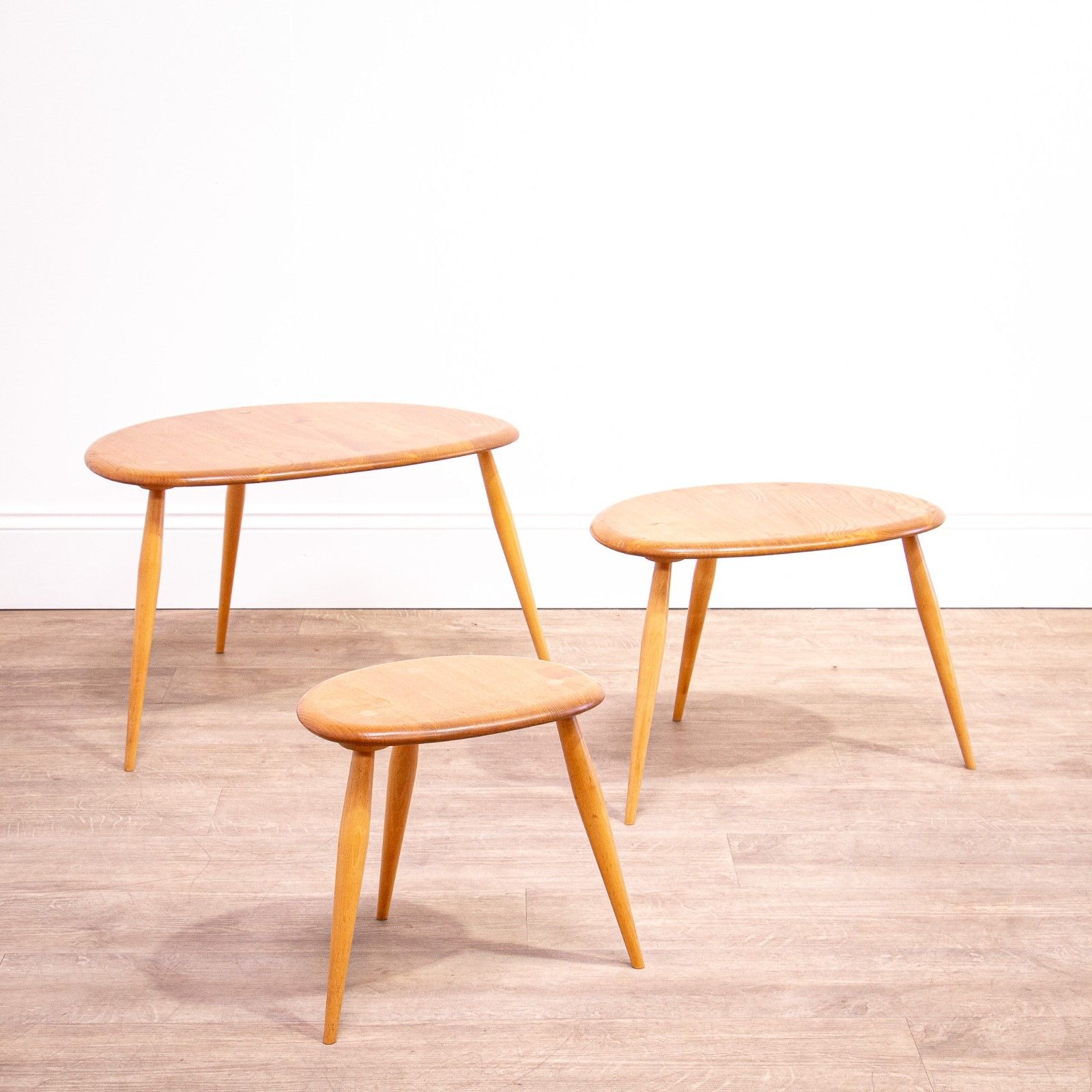 Ercol Pebble Table Nest Model 354 photo vinterior