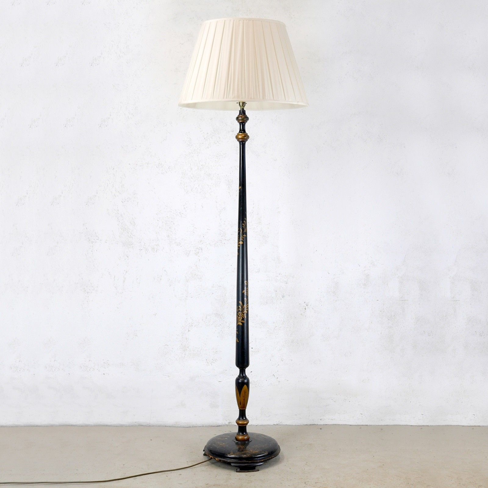 Antique Black Chinoiserie Wood Standard Lamp Circa 1920 Hand Painted #103046