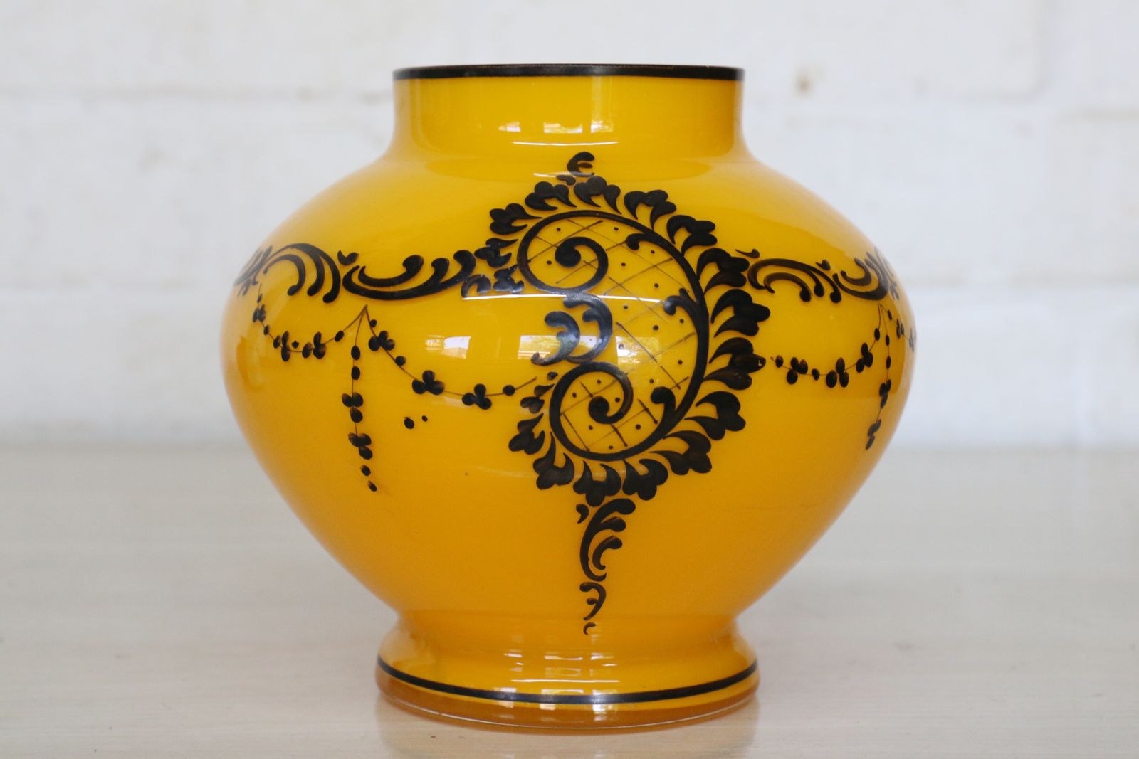 An Antique Bohemian Tango Art Glass Vase Kralik Loetz Very Striking Orange & Black