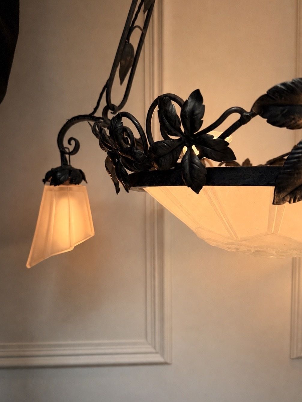 photo vinterior 1920s Genet & Michon French Art Nouveau Wrought Iron And Frosted Glass Chandelier