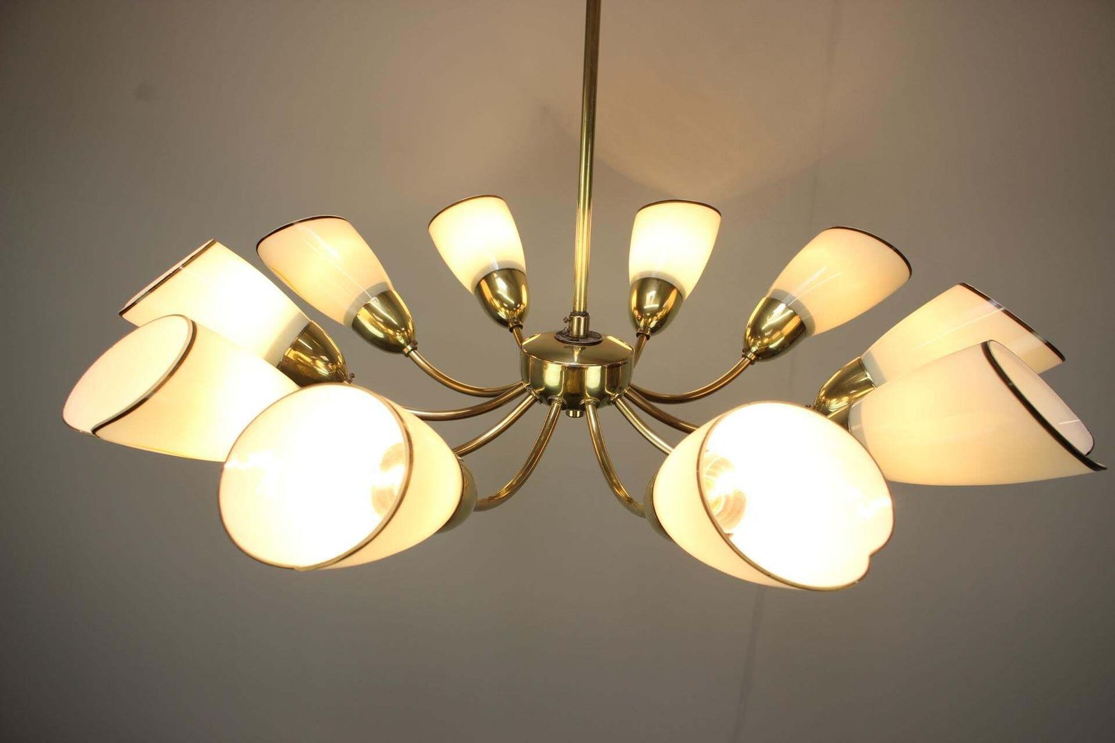 photo vinterior 1960s Czechoslovak Mid Century Modern Ten Arm Brass And Glass Chandelier