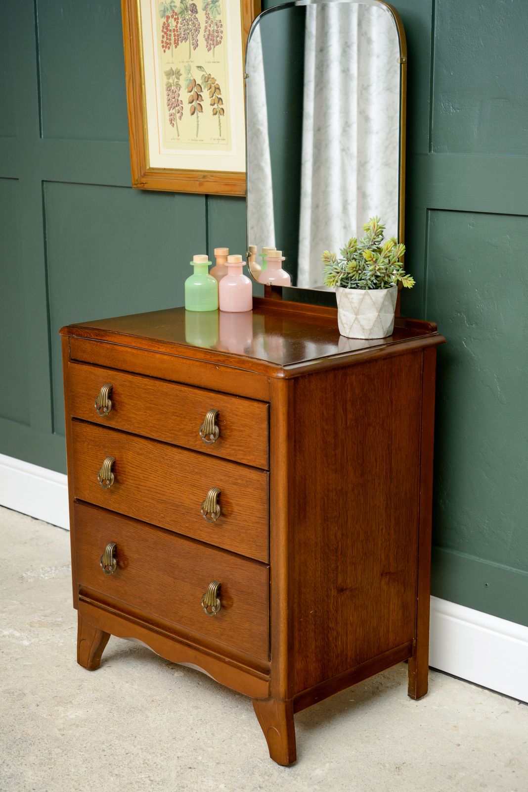 Lebus Oak Dressing Drawers   1940s   Removable Mirror photo for sale