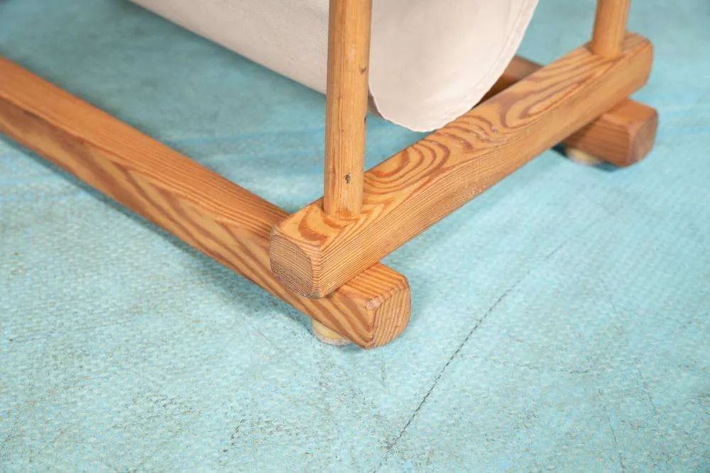 photo vinterior Bohemian Spruce Reading Rack 70s, Vintage Pine Magazine Rack.