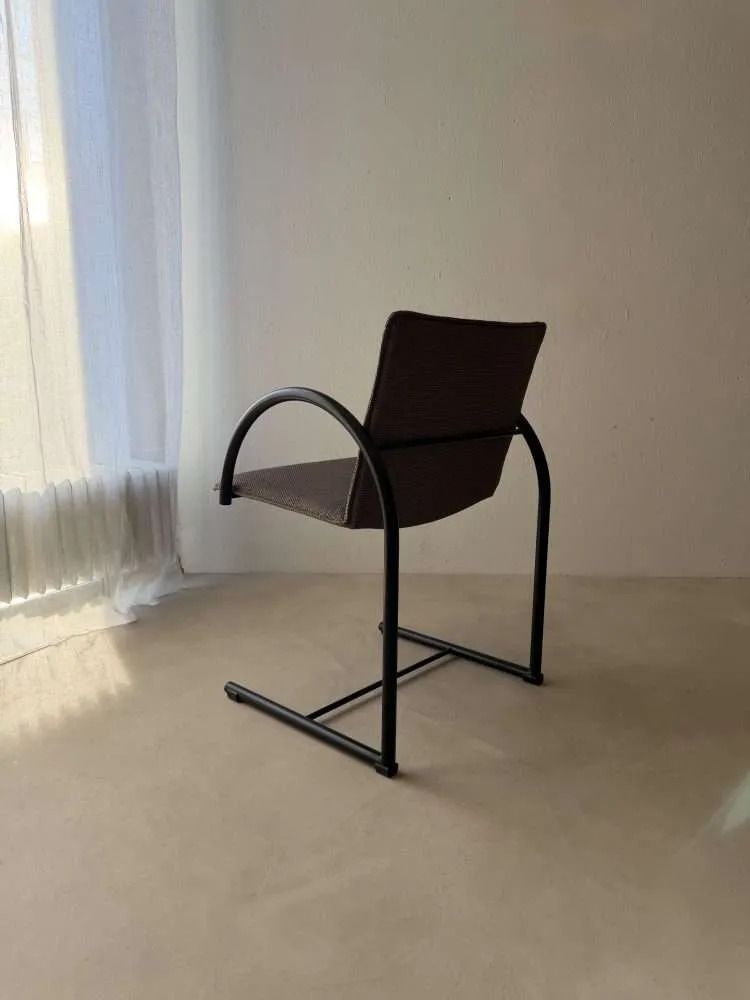 Set Van Vier Metaform Cirkel Eetkamerstoelen, Jaren 1980 photo Meubels