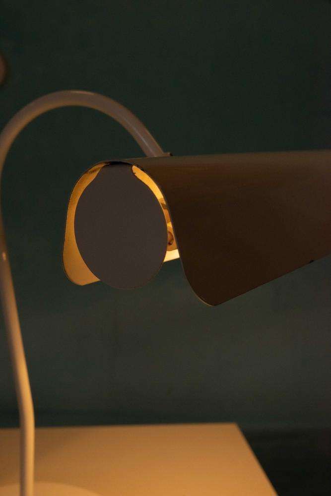 photo furniture Minimalistische Bureaulamp Uit De Jaren '70, Omi Sölken Memphis Tafellamp.