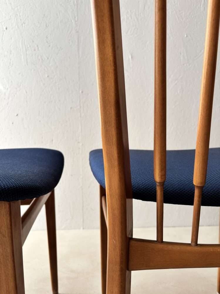 Vintage Set Eetkamerstoelen, Nieuwe Bekleding, 60 Dining. photo furniture