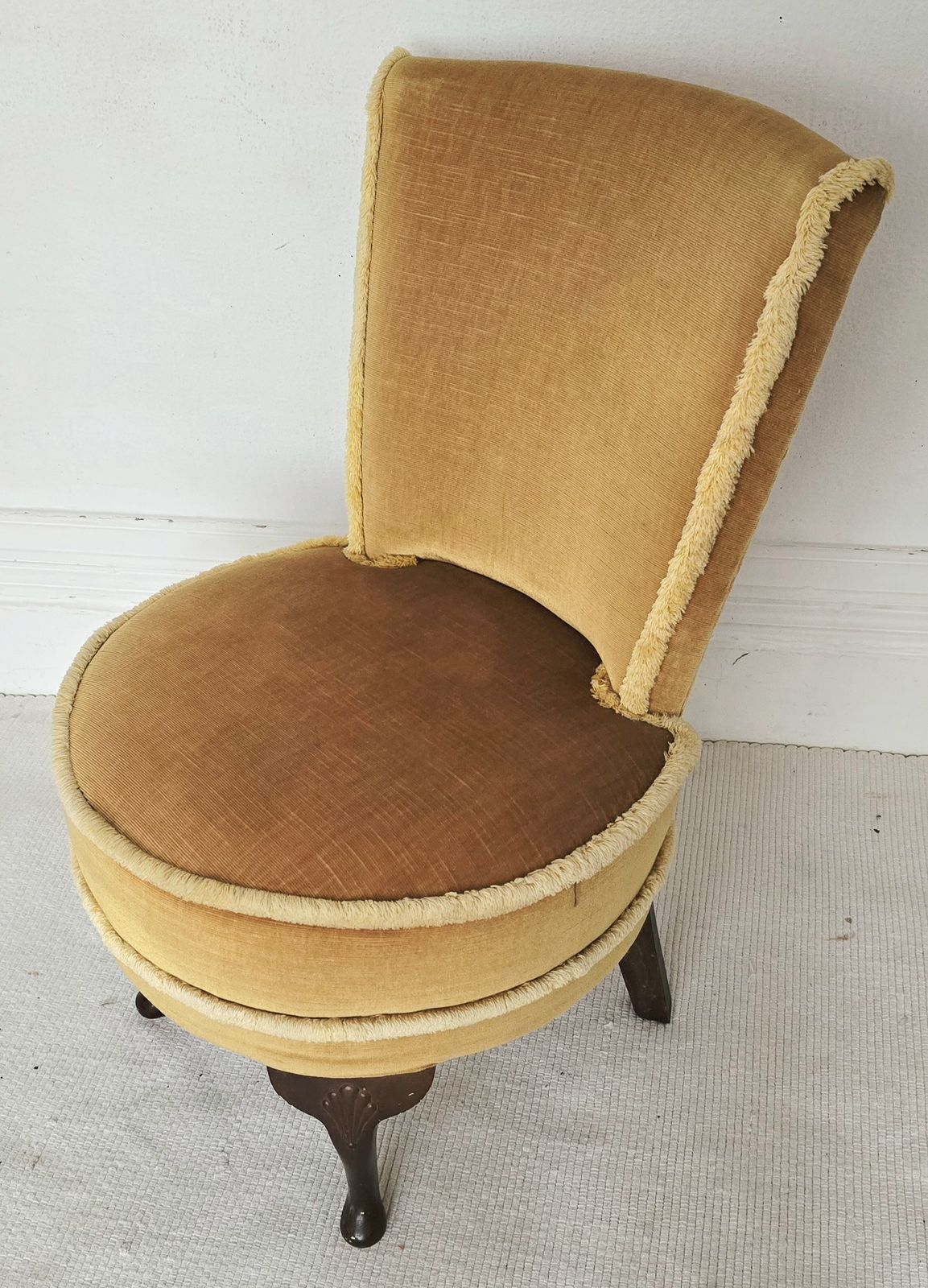 Art Deco Gold Velvet Bedroom Chair With Carved Mahogany Legs, 1930s. photo vinterior