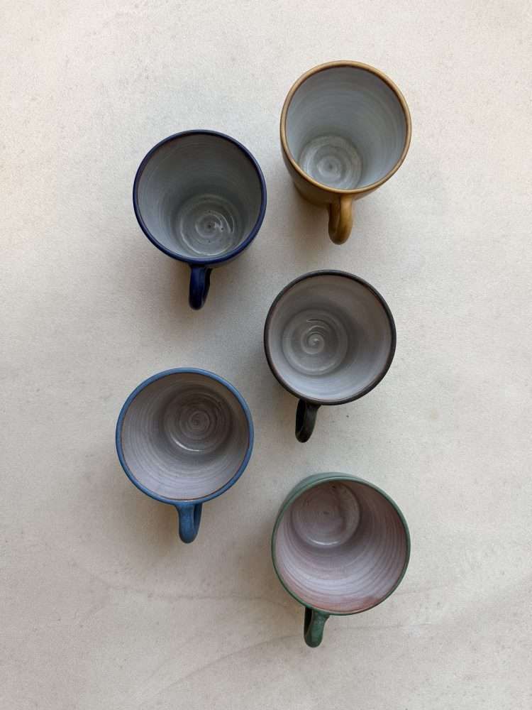 Set Van Vijf Scandinavische Studiobekers Uit De Jaren 1960 photo for sale