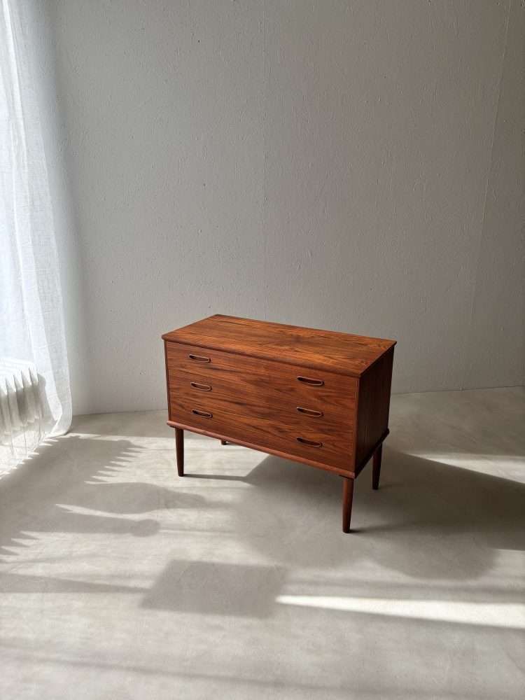 photo vinterior Fully Renovated Teak Chest Of Drawers, 60s Vintage Design Cabinet