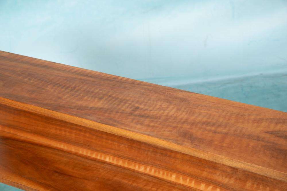 photo vinterior Minimalistische Wandconsole In Walnootfineer, Mid Century