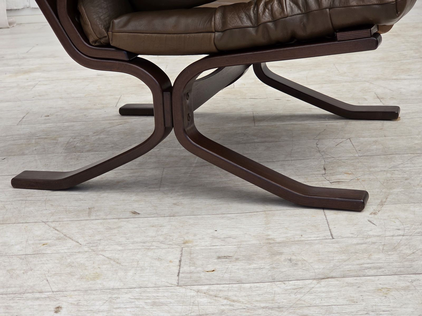 1970s, Scandinavian Design, Armchair In Brown Furniture Leather. photo Furniture