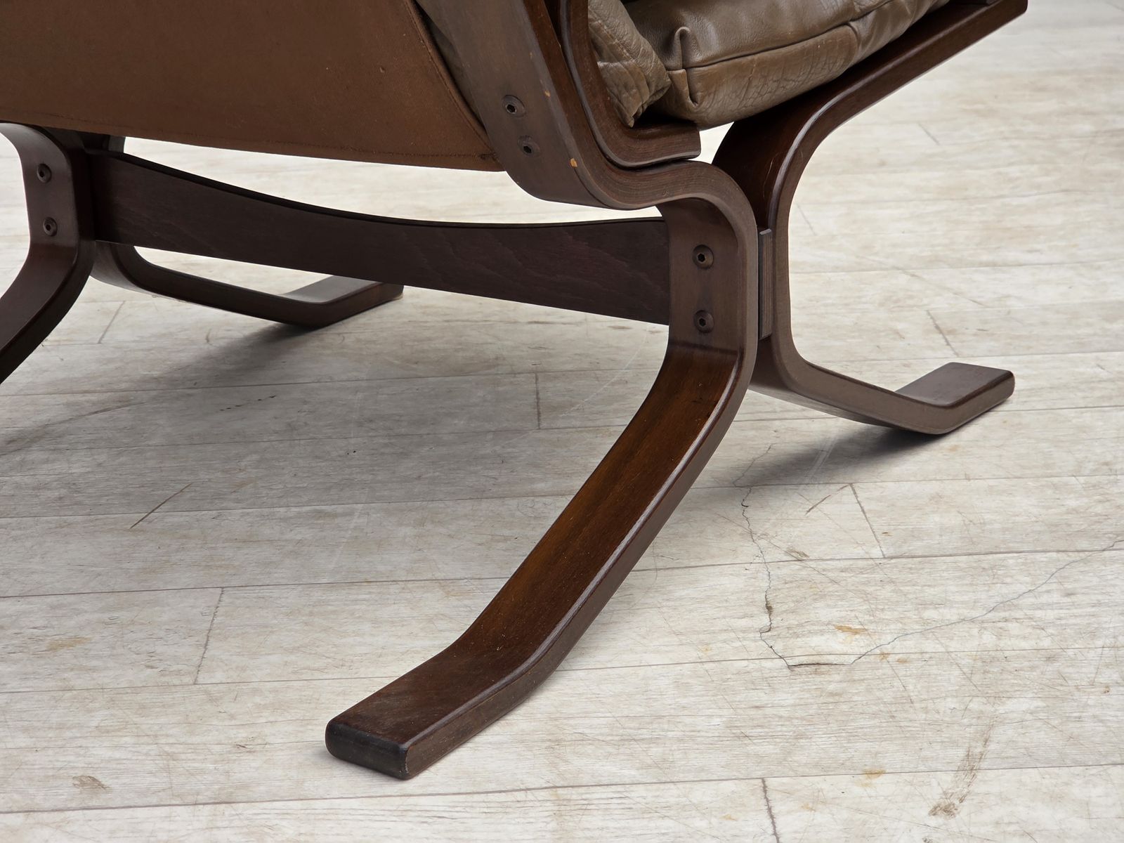 1170.0 Ca. Jaren 1970, Scandinavisch Design, Fauteuil In Bruin Meubelleer. photo
