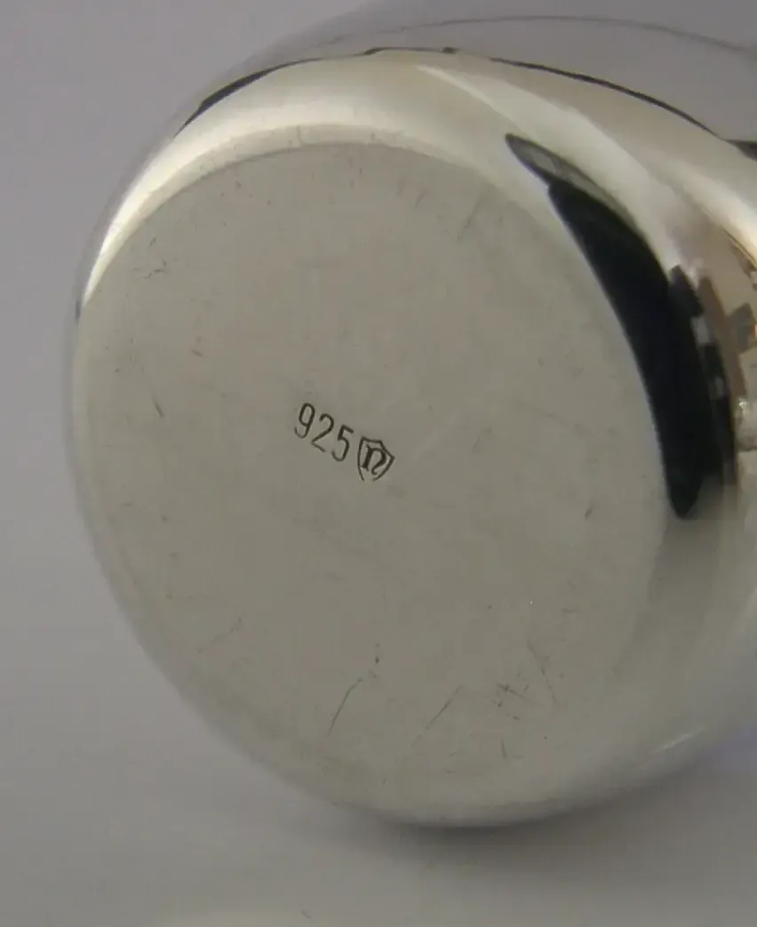 Stijlvolle Duitse sterling zilveren whiskyborrelkop ca. 1950, barware, 28g photo vinterior