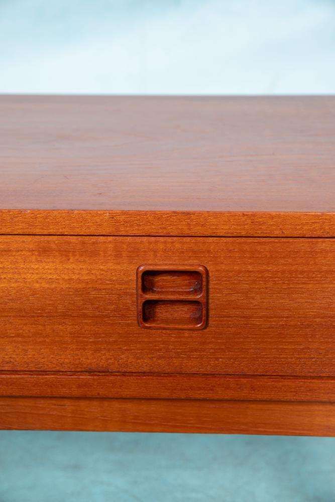 Japandi Lowboard Teak, Minimalistisch Mid Century Dressoir photo vintage