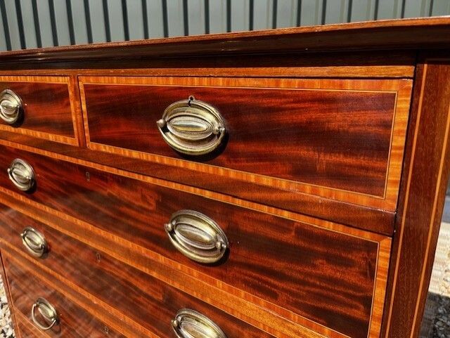 A Fine Quality Sheraton Revival Edwardian Period Mahogany Tall Chest. photo vinterior
