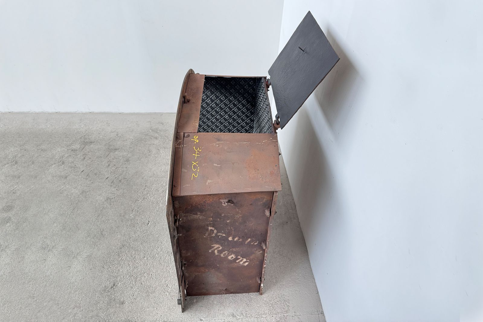 Early 19th Century Regency Cast Iron And Bronze Fire Box photo vinterior