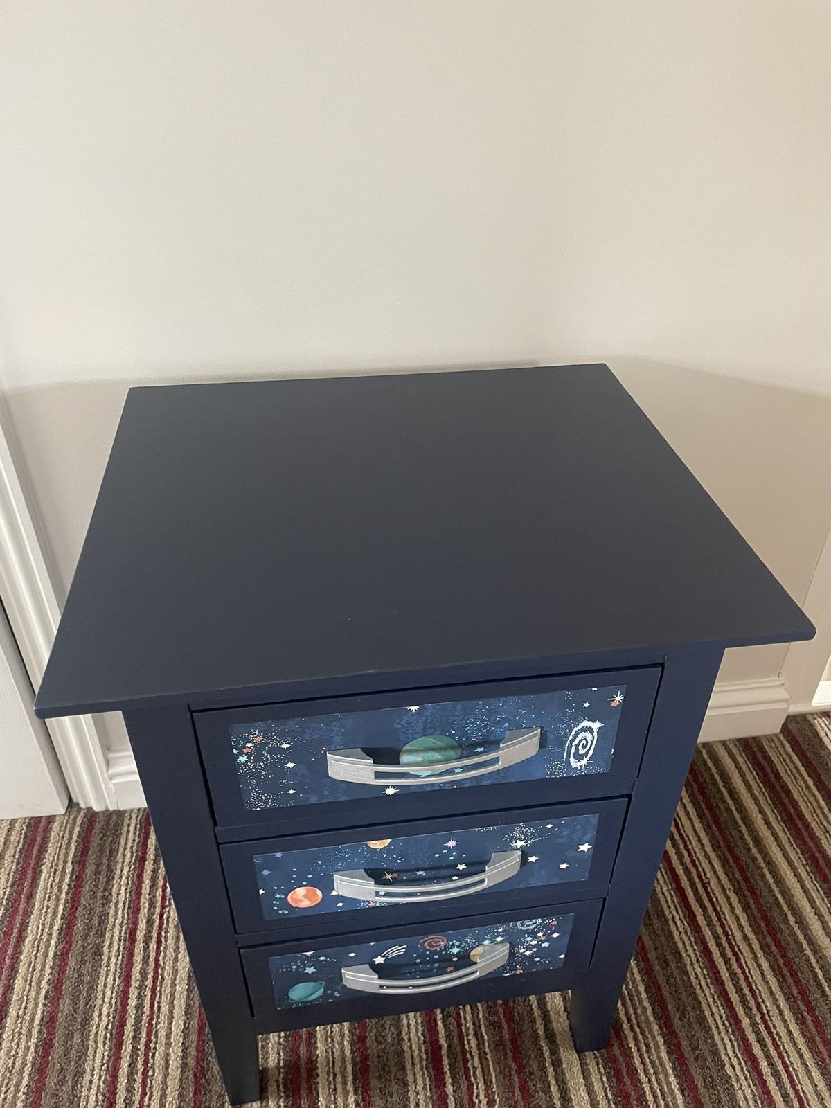 Three Drawer Chest   Bedside Cabinet photo vinterior