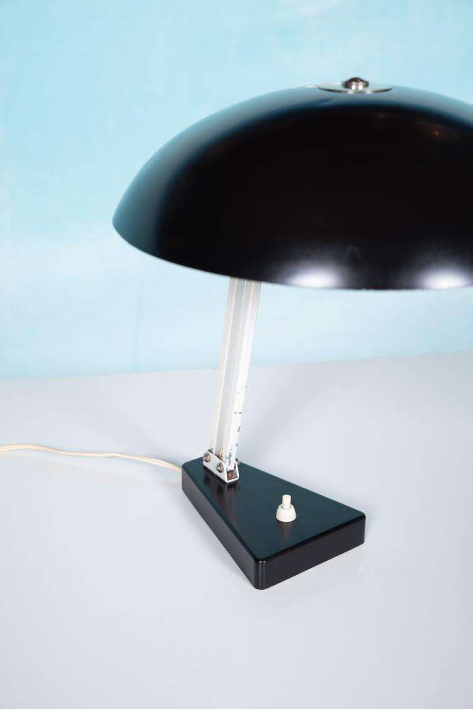 Hala 145 Bureaulamp – Vintage Design Ca. Jaren 1960 photo vinterior