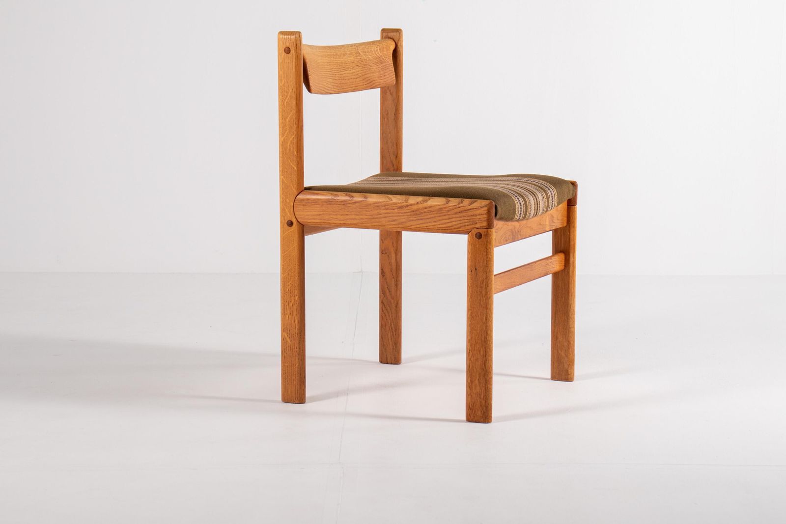 Set Of 6 Oak Dining Chairs By H.W. Klein For Bramin, Denmark, 1960s photo vintage