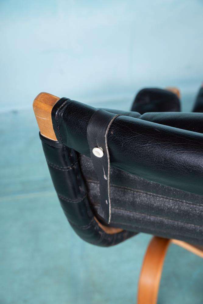 photo vinterior Design Lounge Fauteuil & Ottoman 70s Bruno Mathsson Pernilla